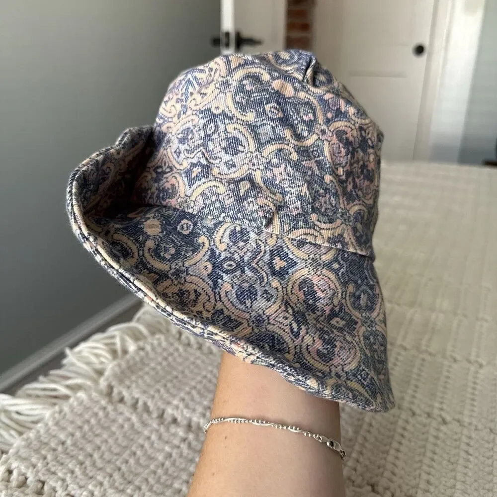 VTG 1990s Children’s Pastel Soft Denim Paisley Bucket Hat With Bow Pink Blue